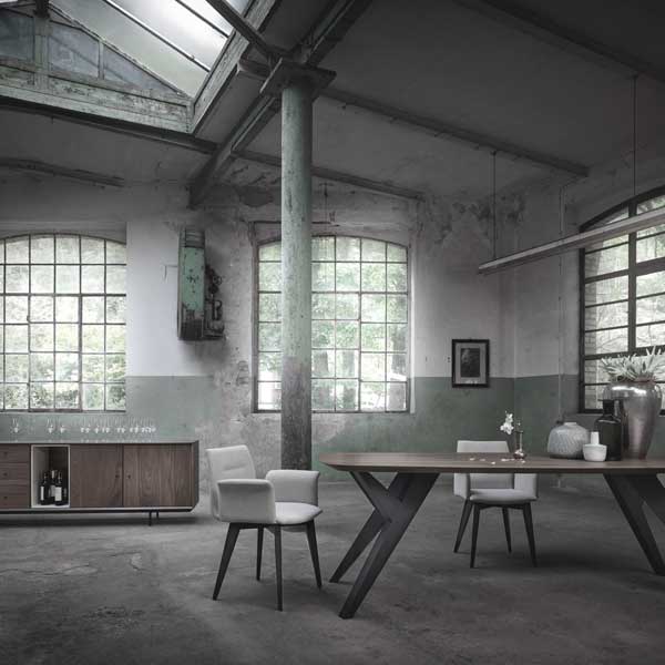 www.tafelsenstoelen.nl